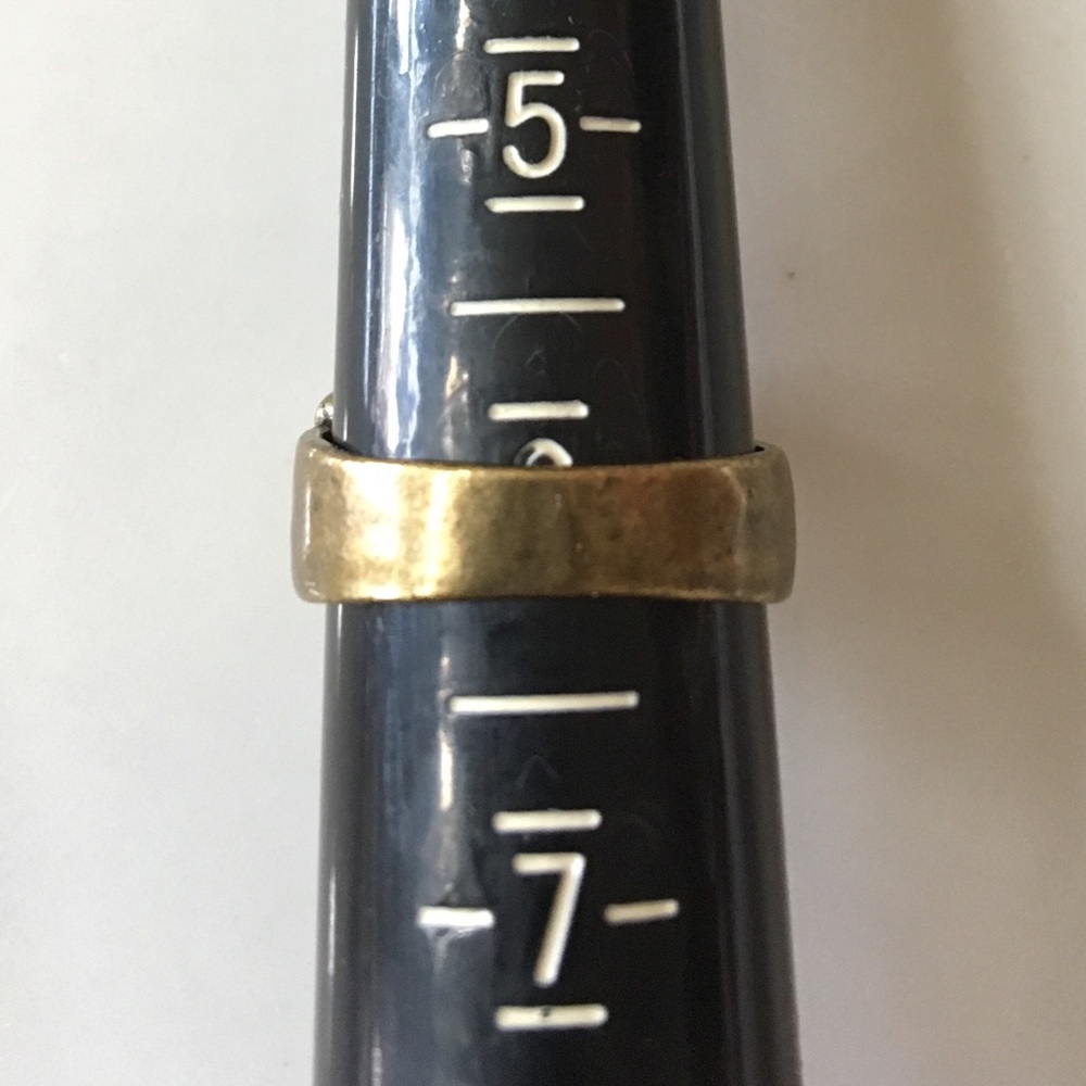 Vintage Brass ‘Royal Flush’ Ring - Picture 4 of 4